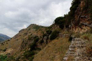 Strada per Qeparo - Muoversi in Albania